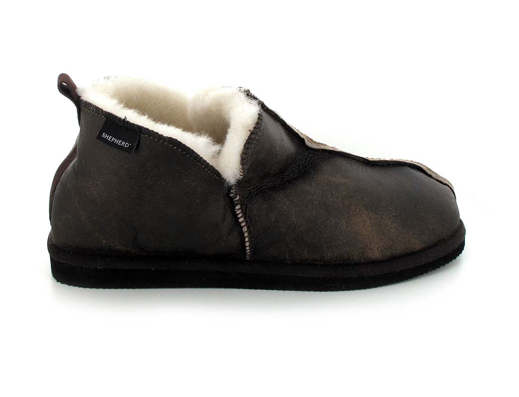 Shepherd anton slippers online oiled antique