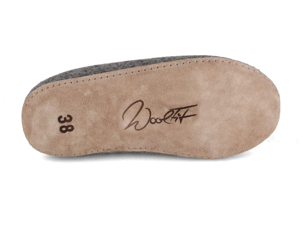 WoolFit® handgefilzte Pantoffeln Classic, hell grau WoolFit® handgefilzte Pantoffeln Classic, hell grau